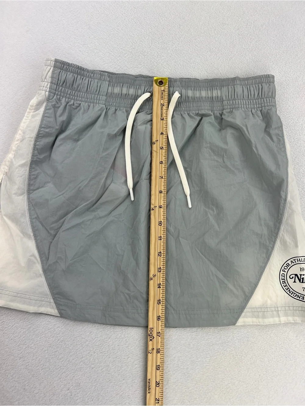 NWT Nike Sportswear Heritage High Waisted Woven Mini Skirt Women Sz L
